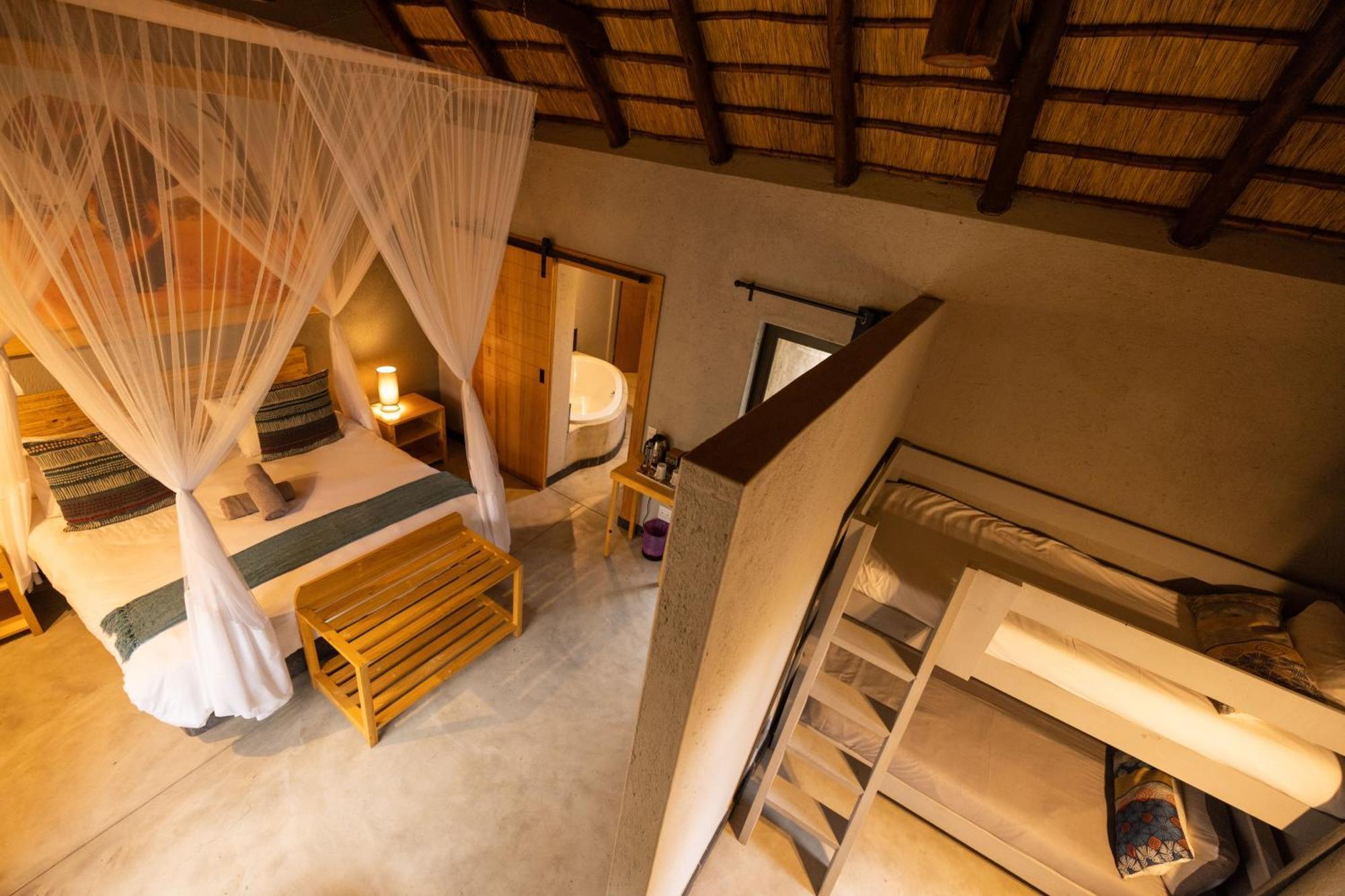 Lindiwe Safari Lodge Hoedspruit Ngoại thất bức ảnh